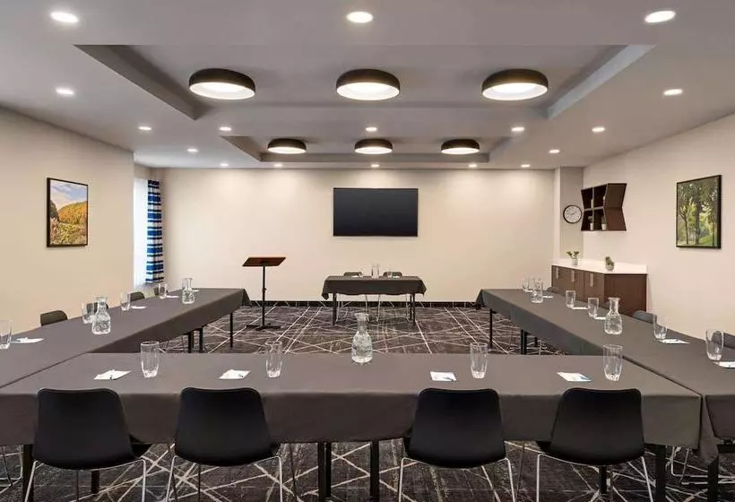 Microtel Inn & Suites By Wyndham Antigonish