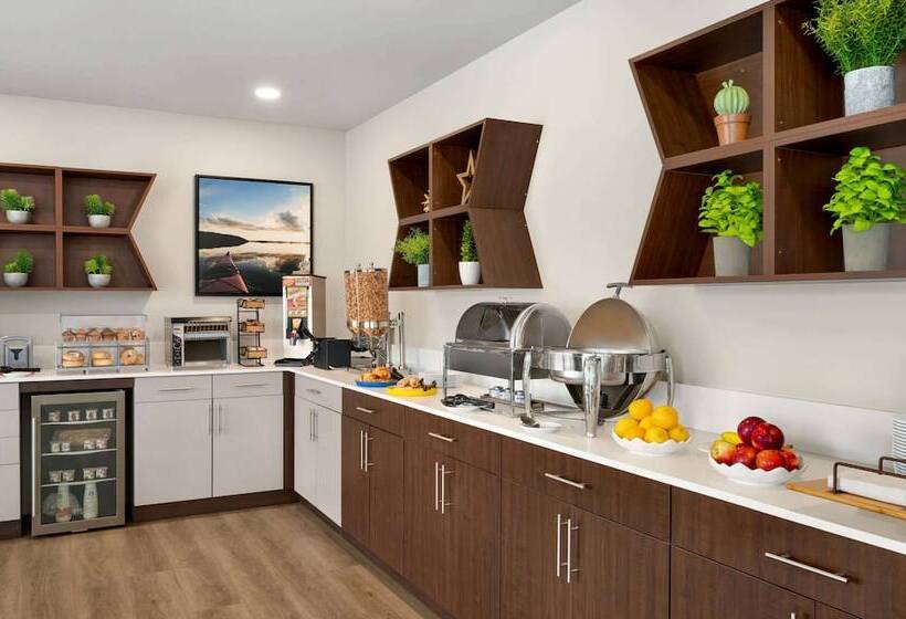 Microtel Inn & Suites By Wyndham Antigonish