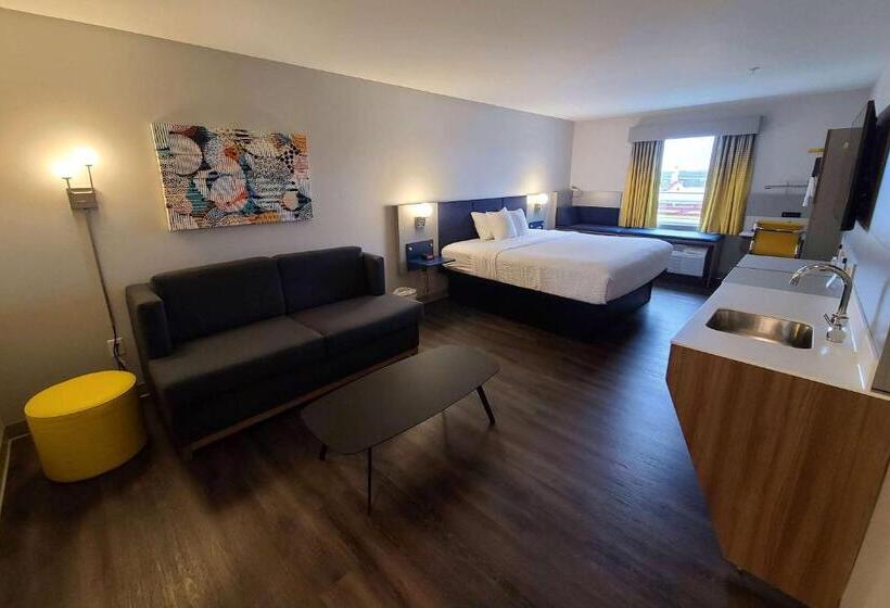 Microtel Inn & Suites By Wyndham Milford
