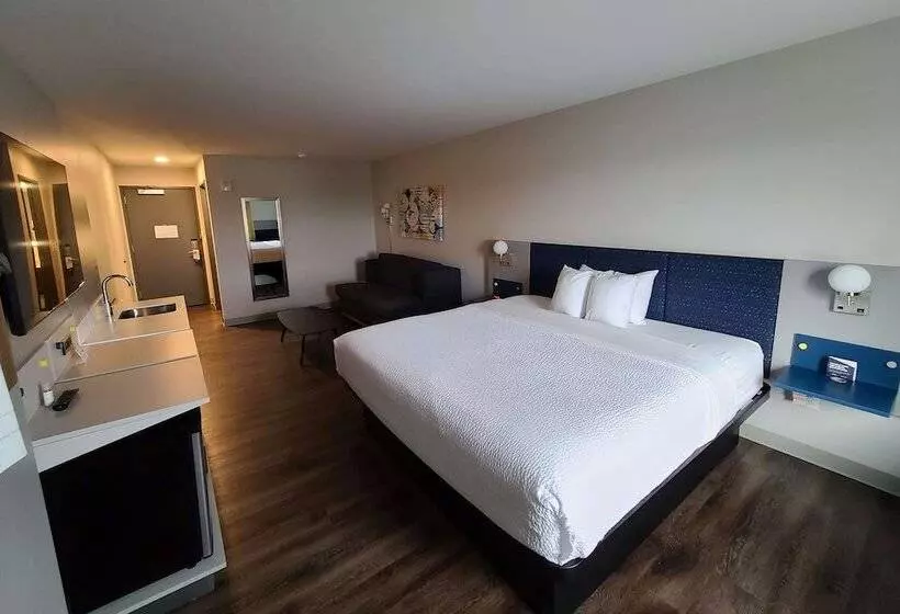 Microtel Inn & Suites By Wyndham Milford