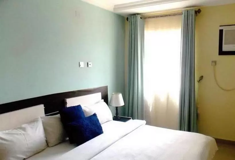 پانسیون Kim Royal Hotel And Suites