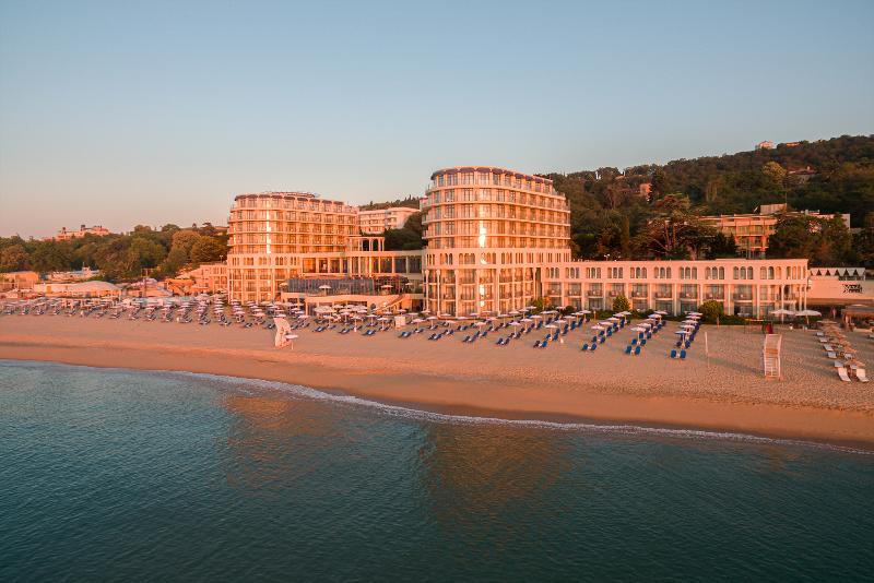 Azalia Beach Hotel Balneo & Spa