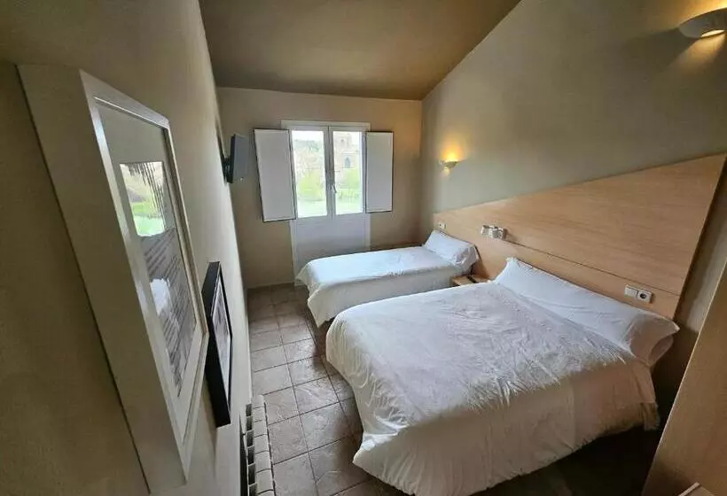 Hostal Jp Y Estudios