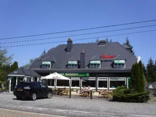 ホテル Aux Massotais