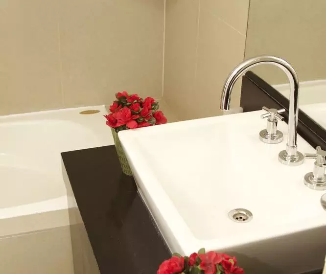 هتل Château Blend