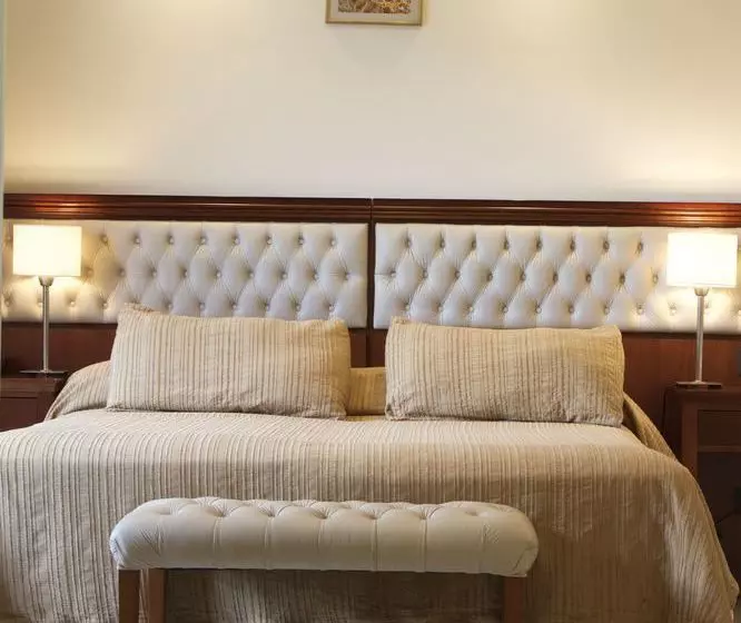 هتل Château Blend