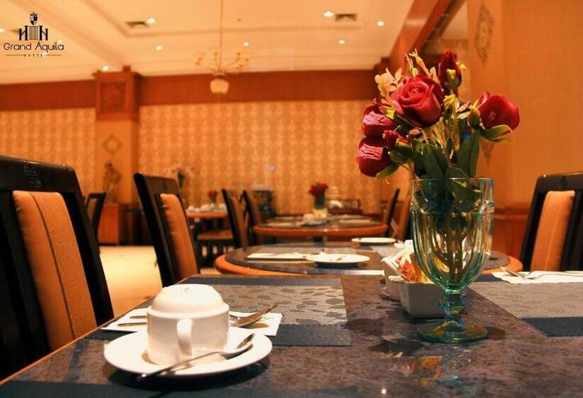 בית מלון כפרי Grand Aquila