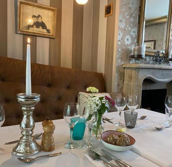 בית מלון כפרי Horenbecca Bistro & Wellness