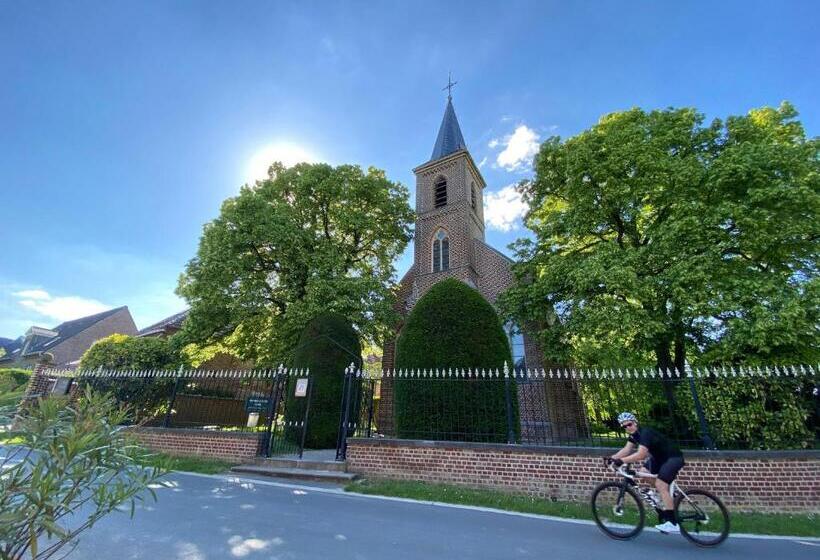 בית מלון כפרי Horenbecca Bistro & Wellness