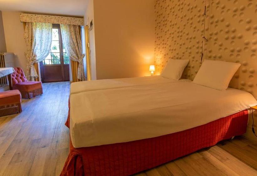 ホテル Hostellerie Beau Site