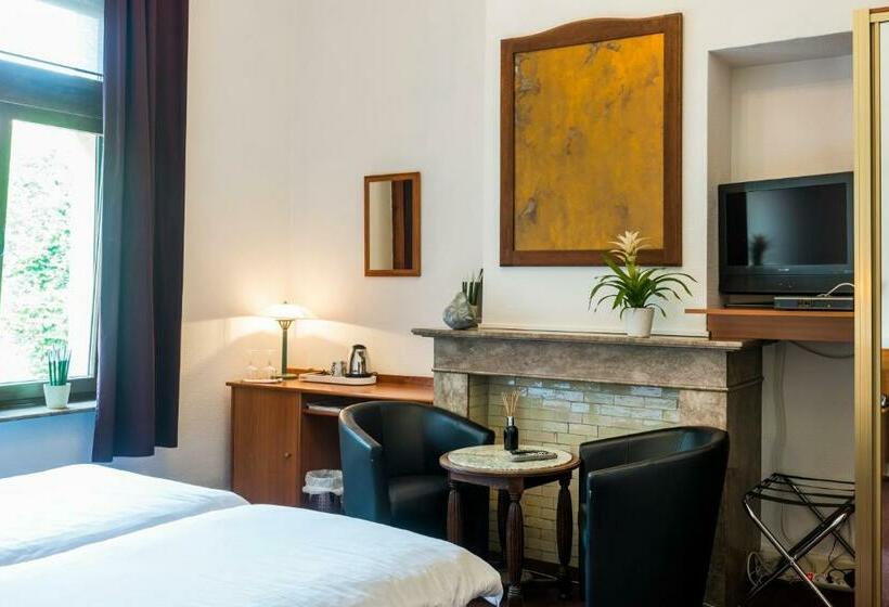 فندق Hostellerie Lou Pahou