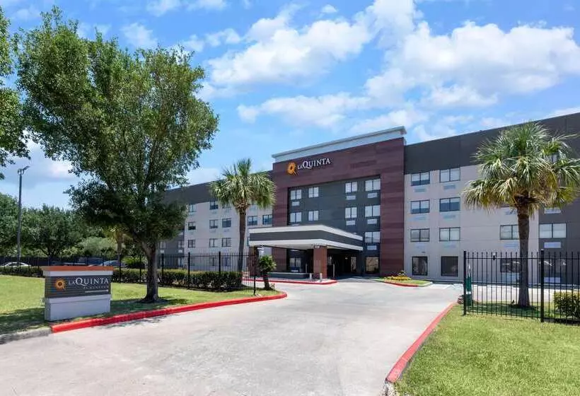 Hotel La Quinta By Wyndham Houston Nw Brookhollow