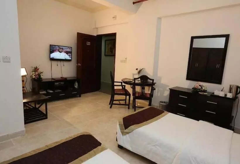 هتل La Villa Palace