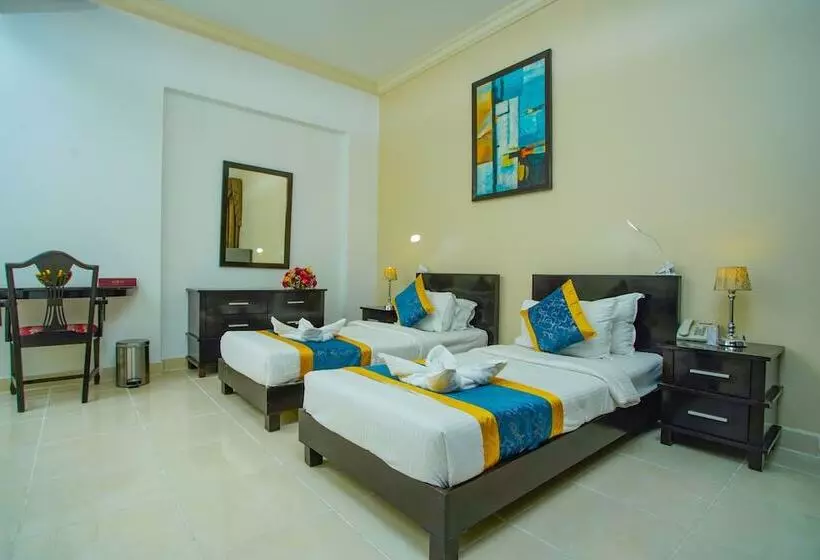 هتل La Villa Palace