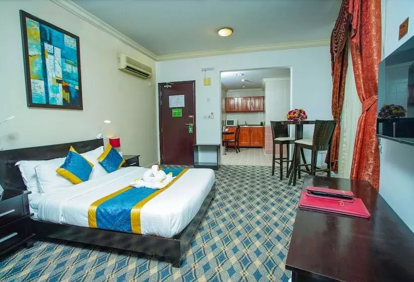 هتل La Villa Palace