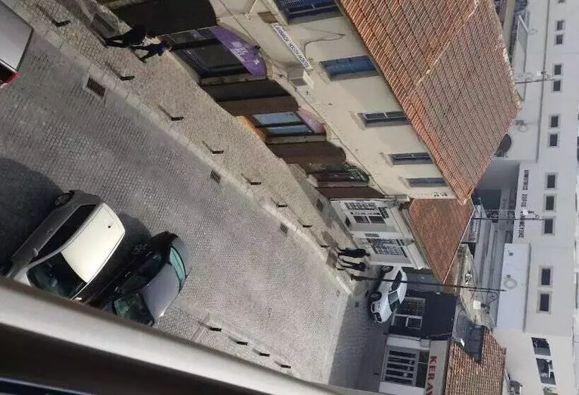 هتل Livadhiotis City