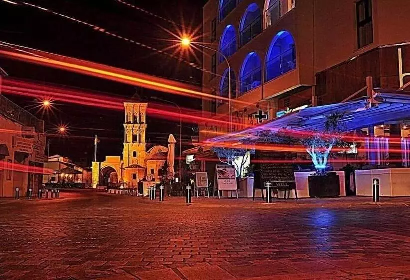 هتل Livadhiotis City