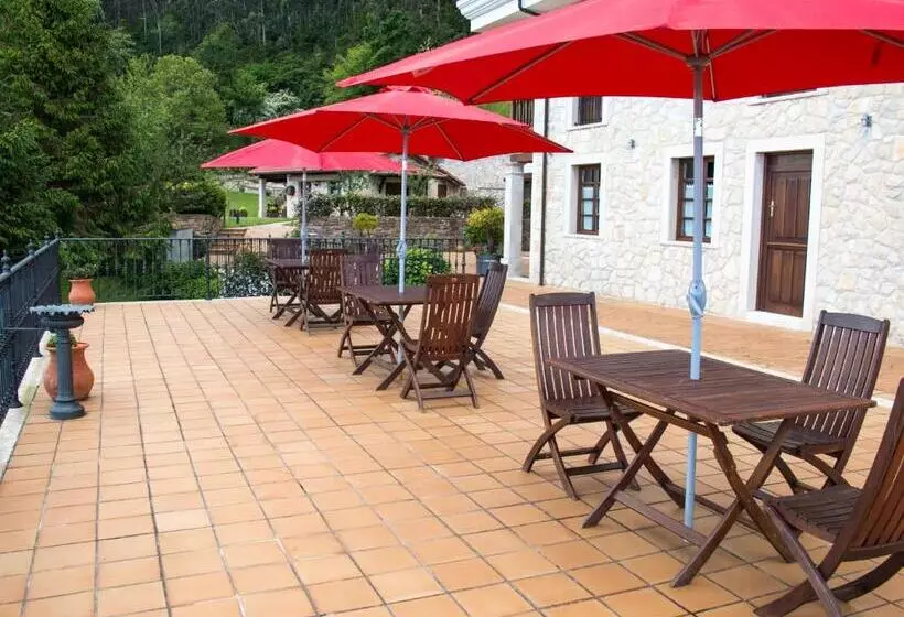 هتل Mirador De Moriyón