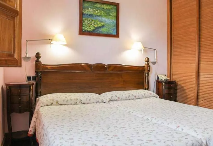 هتل Mirador De Moriyón