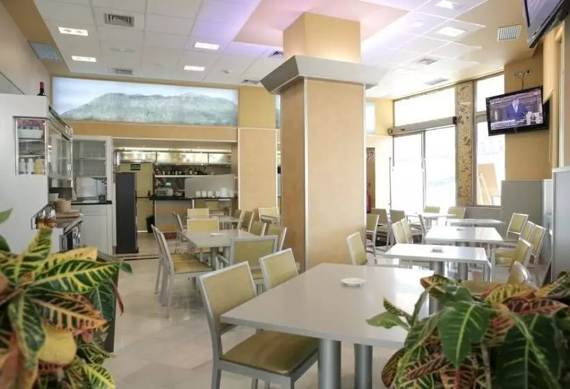 ホテル Montedobra