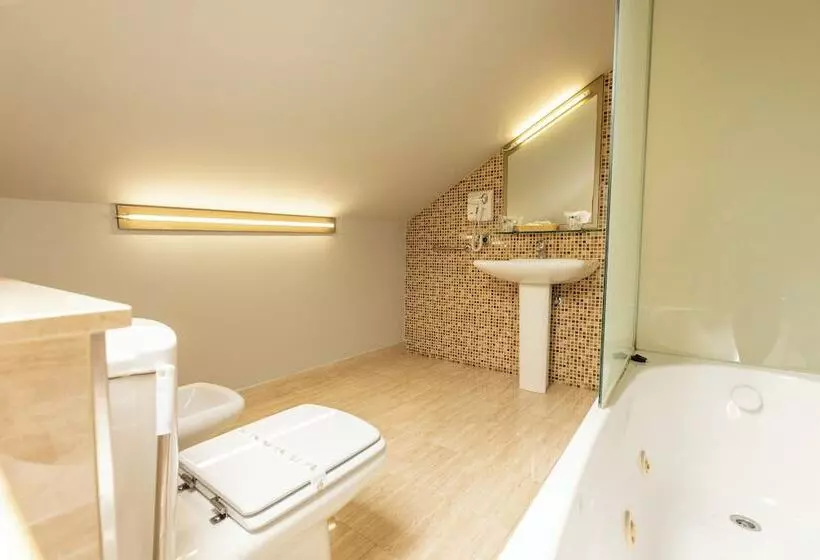 ホテル Montedobra