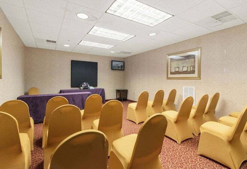 فندق Sleep Inn & Suites