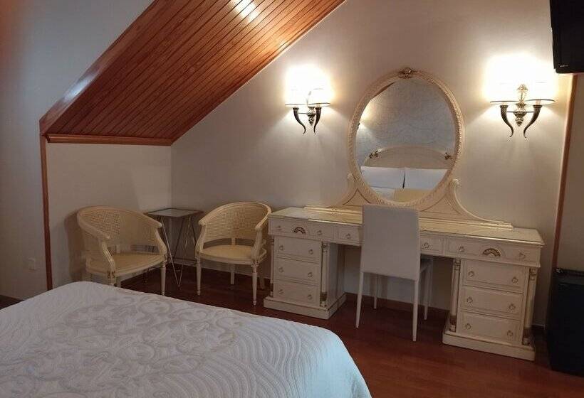 בית מלון כפרי Playa Compostela