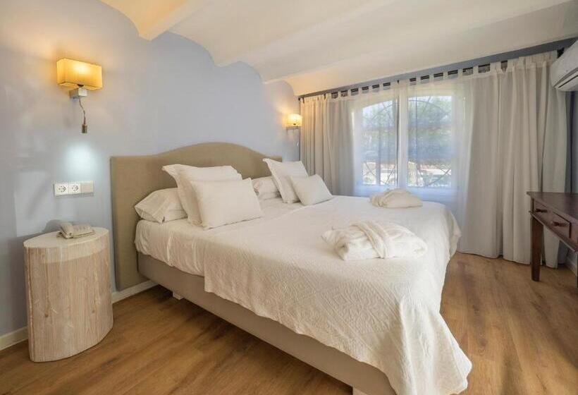 هتل Protur Residencia Son Floriana