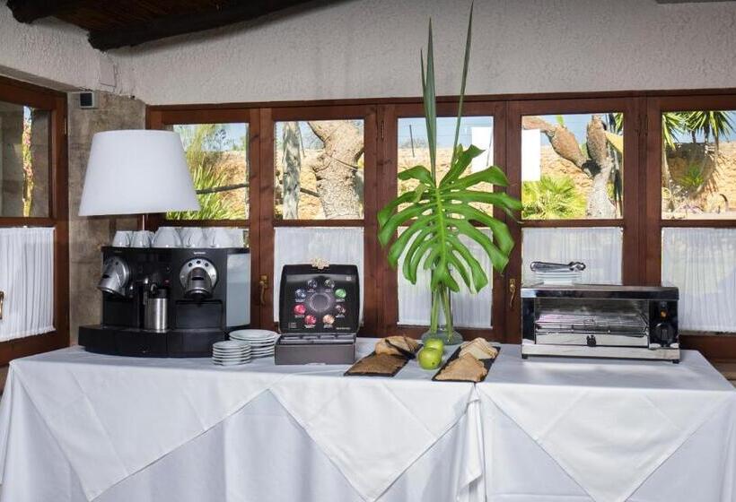 هتل Protur Residencia Son Floriana