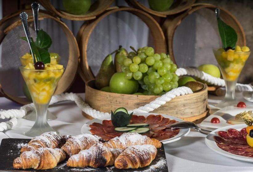 هتل Protur Residencia Son Floriana