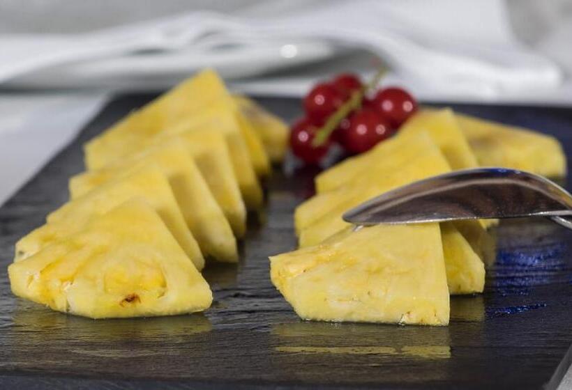 هتل Protur Residencia Son Floriana