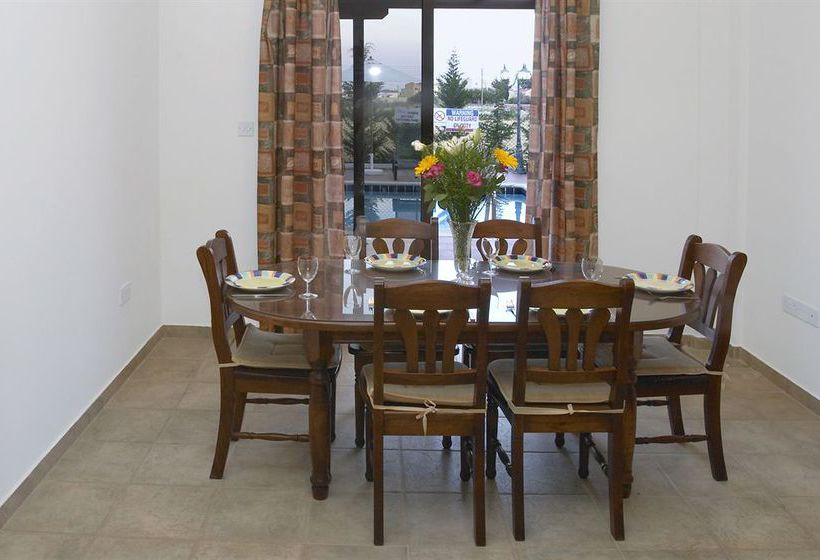 Regina's Exclusive Villas