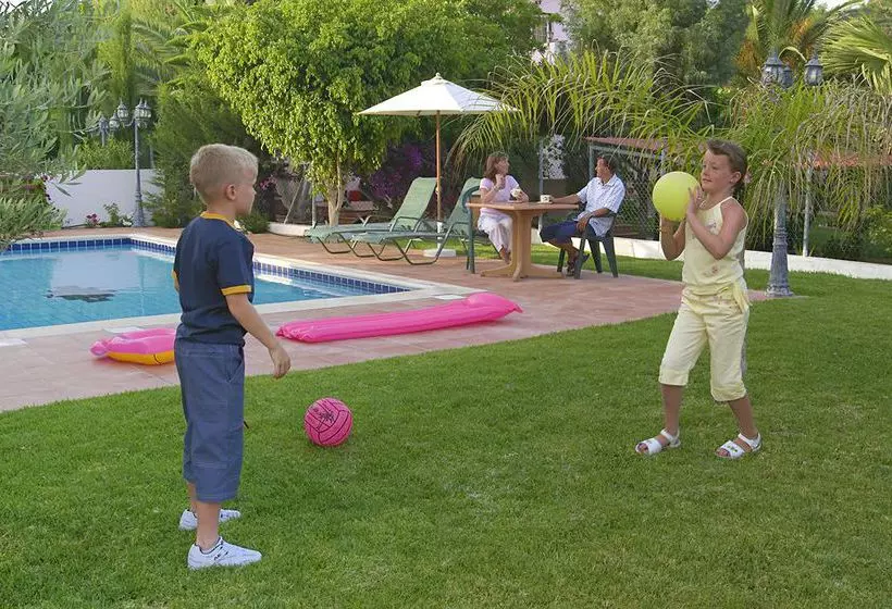 Regina's Exclusive Villas