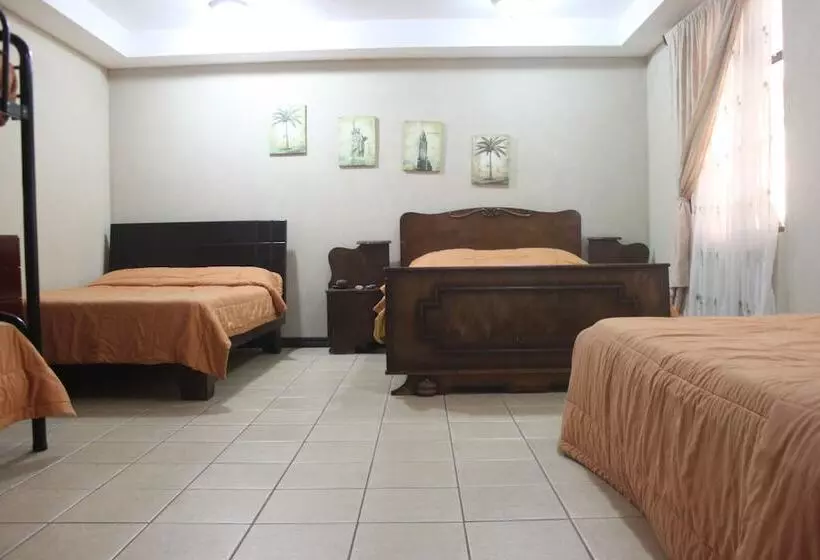 فندق Santa Maria Inn