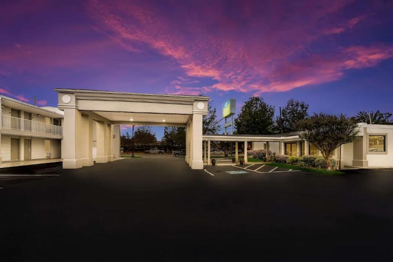 Surestay Hotel By Best Western Columbus Downtown