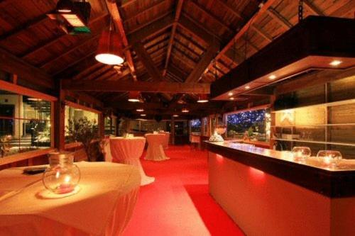 هتل Val De La Cascade