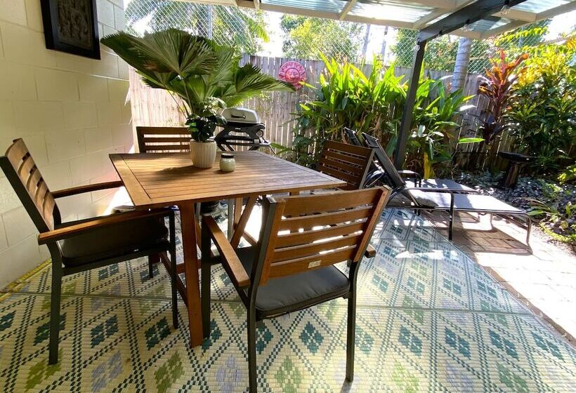 Lychee Tree Holiday Apartments