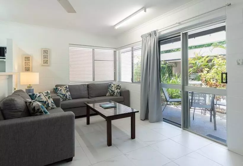 Lychee Tree Holiday Apartments