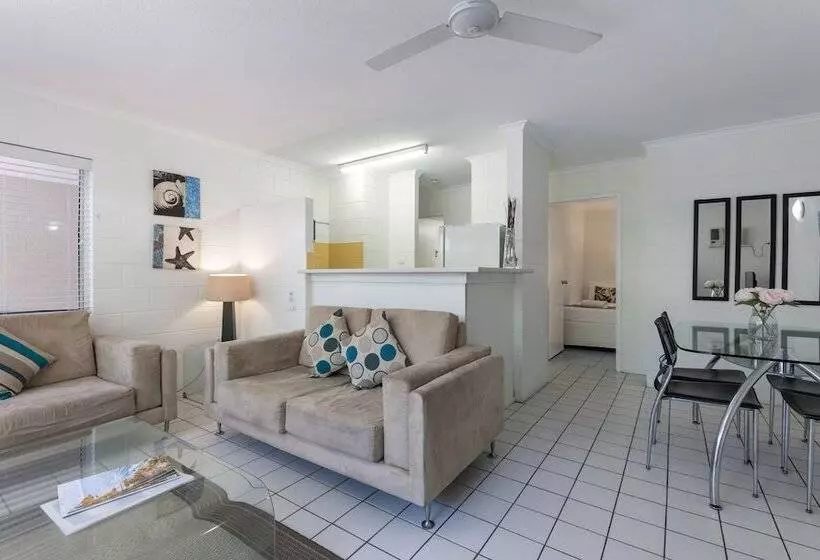 Lychee Tree Holiday Apartments