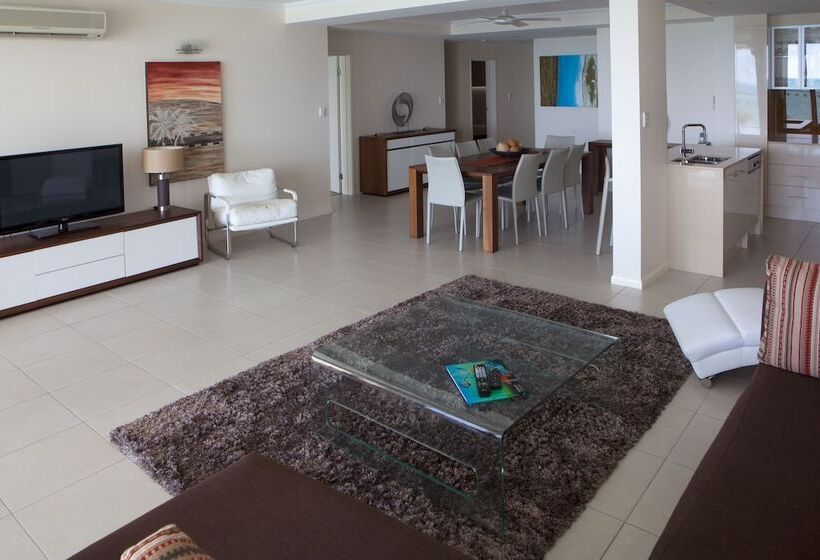 Vue Apartments Trinity Beach