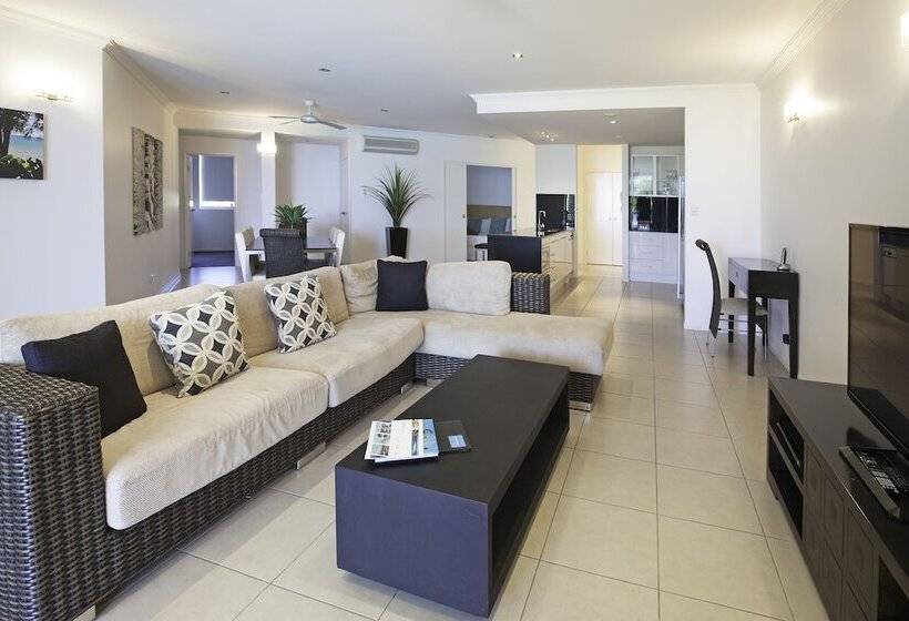 Vue Apartments Trinity Beach