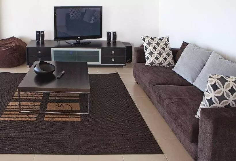 Vue Apartments Trinity Beach