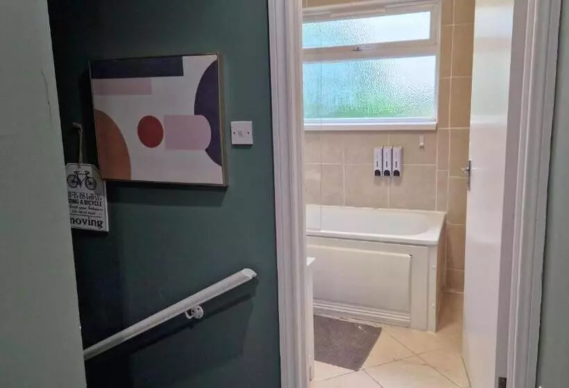 Citystay Albert Apartments In Hendon Nw4