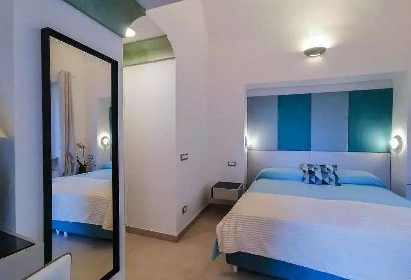 ベッドアンドブレックファースト Atrani Rooms