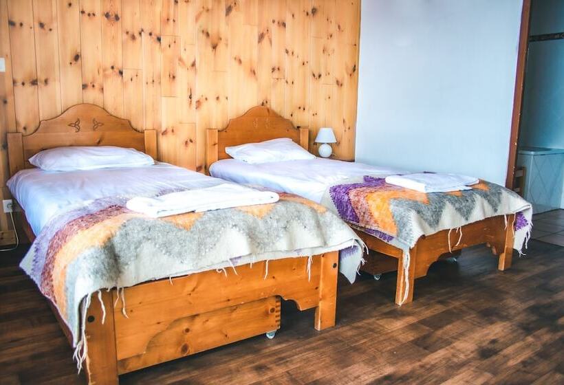 Hideout Tignes Hostel