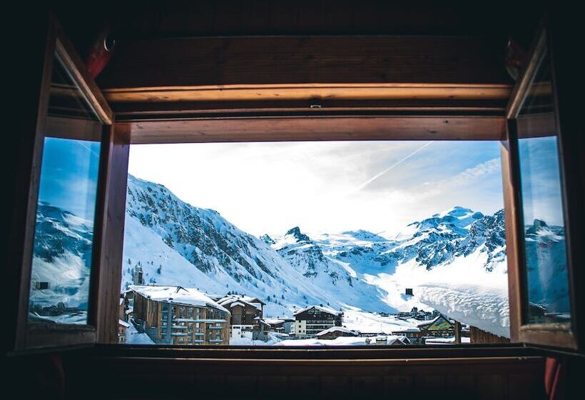 Hideout Tignes Hostel