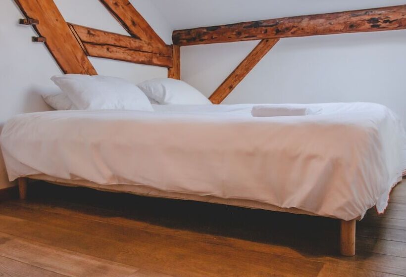 Hideout Tignes Hostel