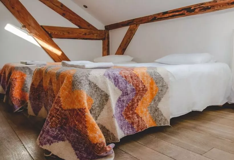 Hideout Tignes Hostel