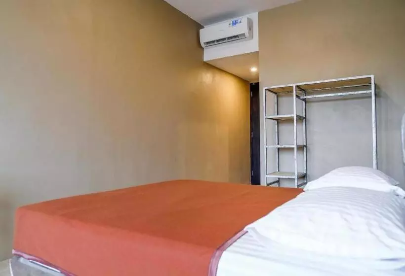 ホテル Graceland Inn Batam Redpartner