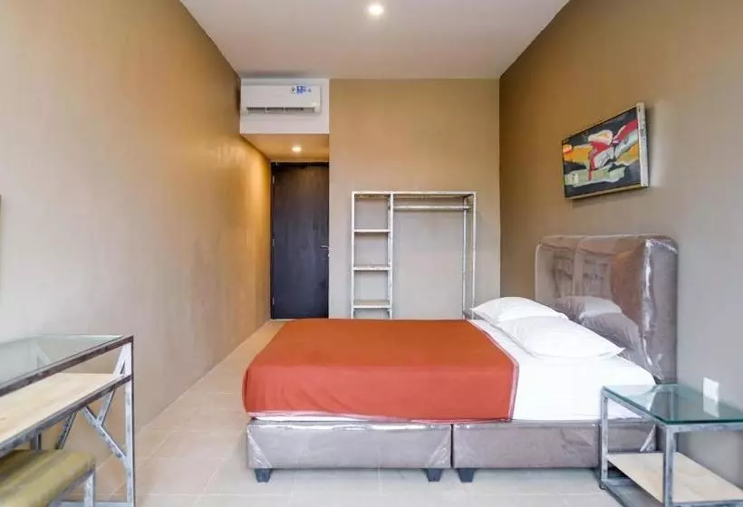 ホテル Graceland Inn Batam Redpartner